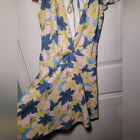 Mapale dress size medium - Picture 2 of 8